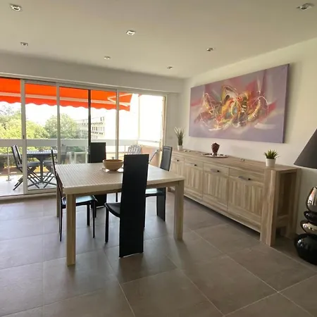 Apartman Le Maxime 7 *